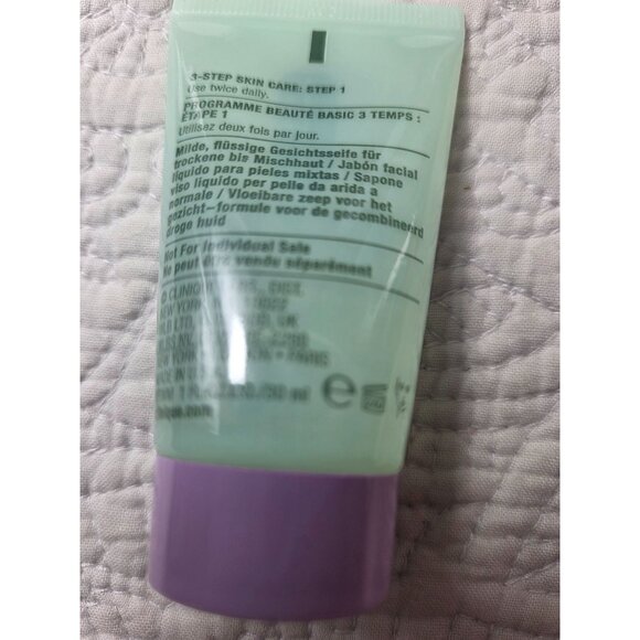 2 Clinique Travel Size Skincare: Dramatically Different Gel/All About Clean Soap - Picture 6 of 6